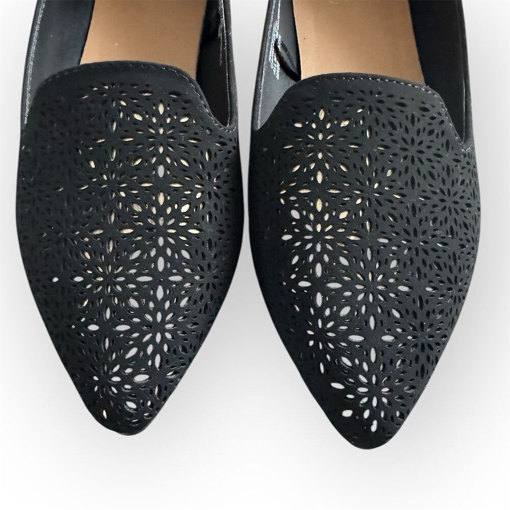Report Women's Black Peek-a-Boo Metallic Slip-On Flats Size 6.5 NWOT - Picture 3 of 7